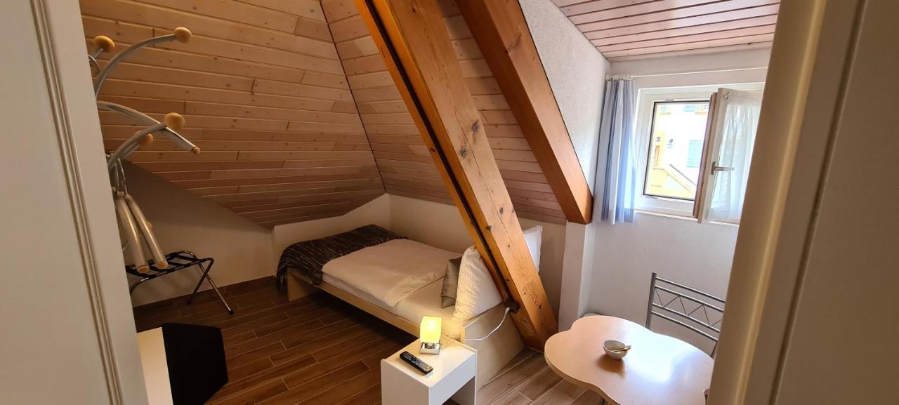 ホテル レストラン ケイヴ ベル エア Praz  エクステリア 写真