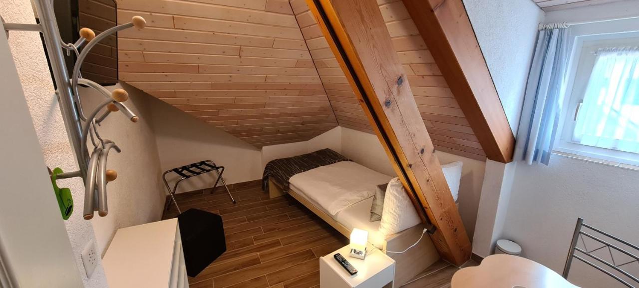 ホテル レストラン ケイヴ ベル エア Praz  エクステリア 写真