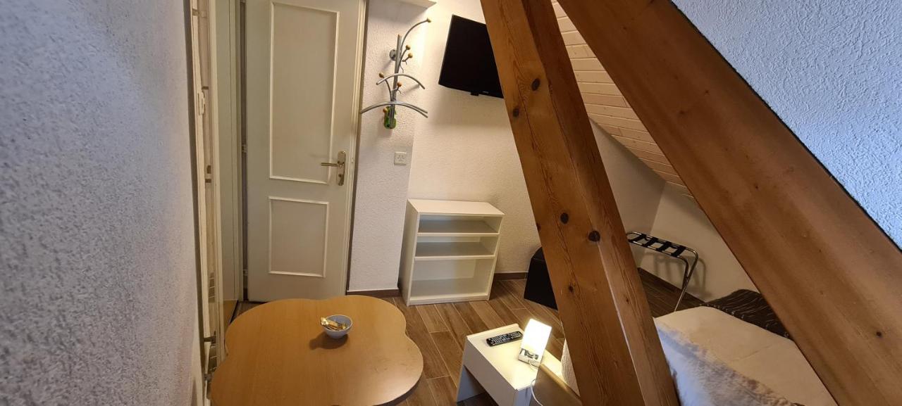 ホテル レストラン ケイヴ ベル エア Praz  エクステリア 写真